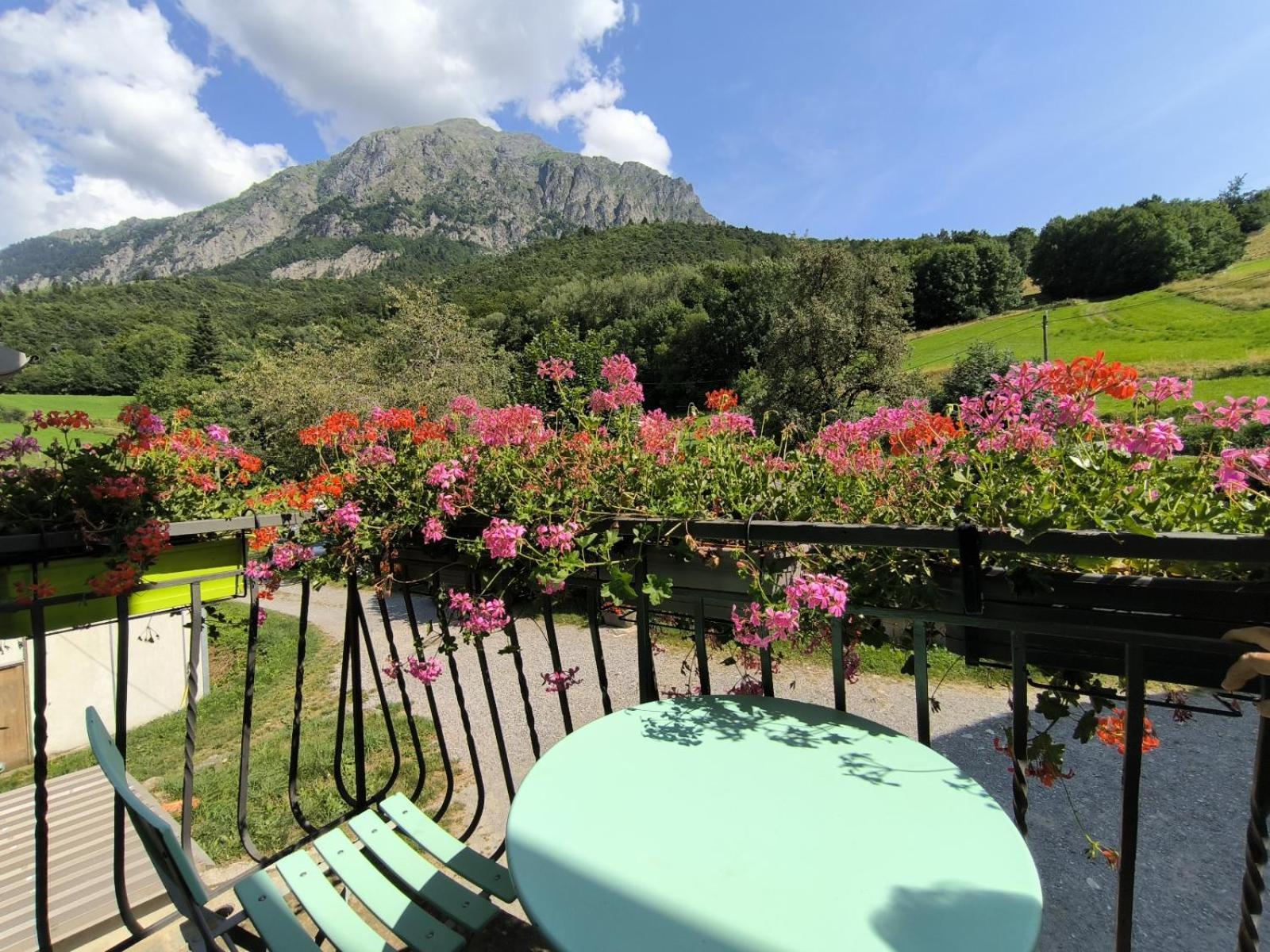 Saint-Jacques-en-Valgodemard Les Clarines Perceneige - Chambre D'Hotes Vue Sur Montagne & Spa מראה חיצוני תמונה